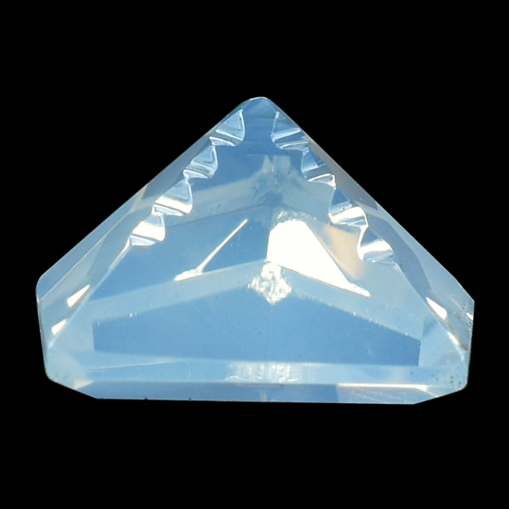 BLUE MOON QUARTZ ZIP CUT PENTAGON (1ST) 12MM 5.26 Cts.