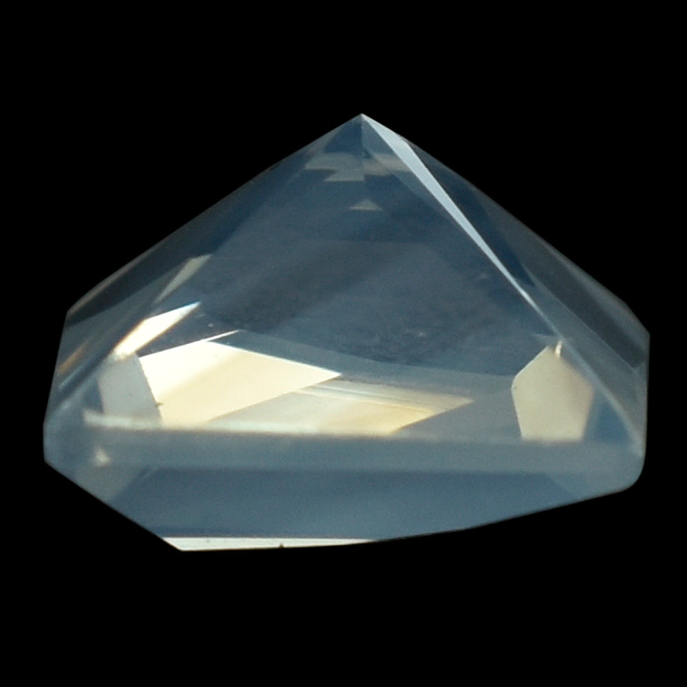 BLUE MOON QUARTZ FANCY CUT TABLE WITH PRINCESS CUT BACK SQUARE (1ST) 10MM  4.39 Cts.