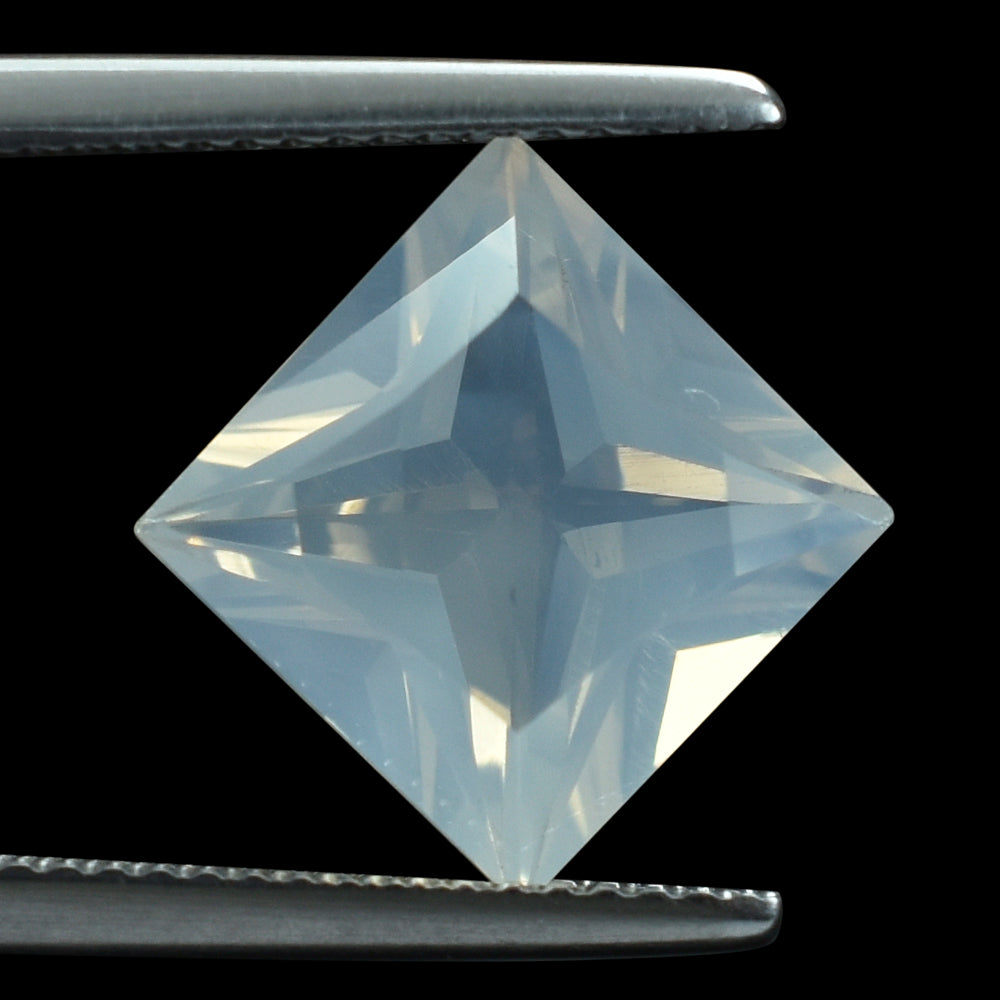 BLUE MOON QUARTZ FANCY CUT TABLE WITH PRINCESS CUT BACK SQUARE (1ST) 10MM  4.39 Cts.