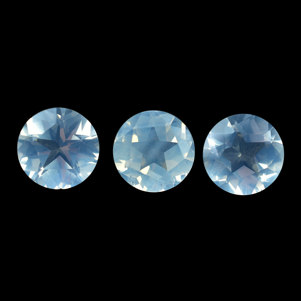 BLUE MOON QUARTZ PENTAGON ROUND WITH STAR CUT BACK 15MM 11.31 Cts.