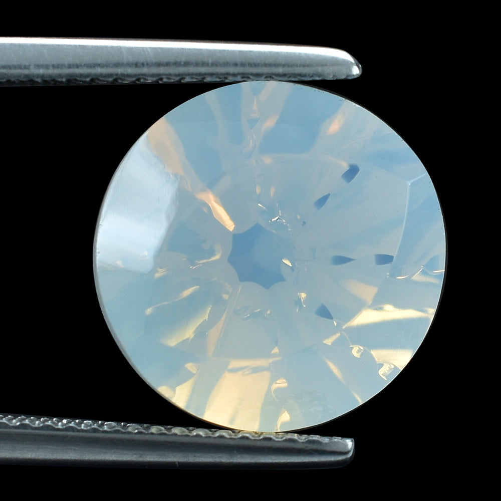 BLUE MOON QUARTZ EYE CUT ROUND (DES#89) 13MM 7.76 Cts.