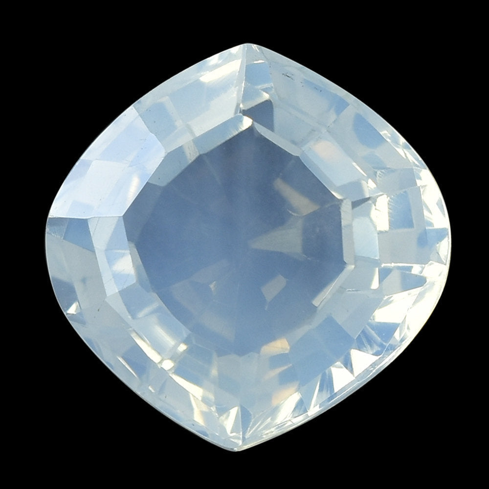 BLUE MOON QUARTZ STEP CUT ONION (DES#67) 14MM 8.40 Cts.