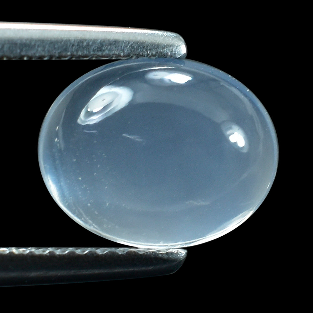 BLUE MOON QUARTZ OVAL CAB 10X8MM 2.46 Cts.