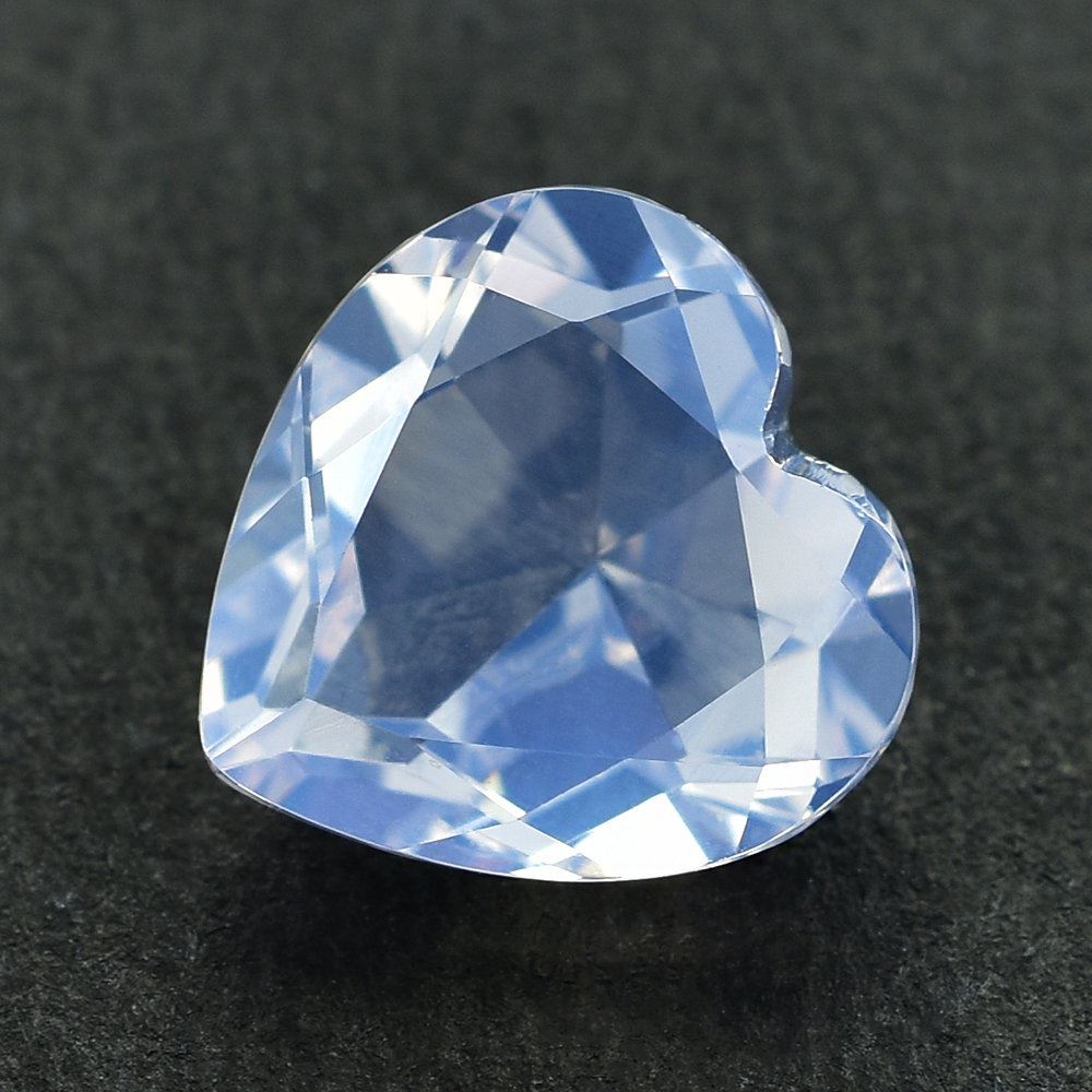 BLUE MOON QUARTZ CUT HEART 11X11MM 4.73 Cts.