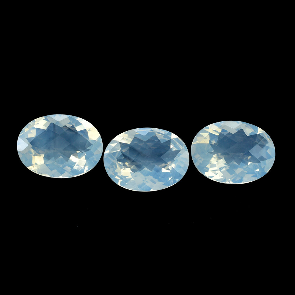 BLUE MOON QUARTZ CHECKER CUT OVAL 20X15MM 13.72 Cts.