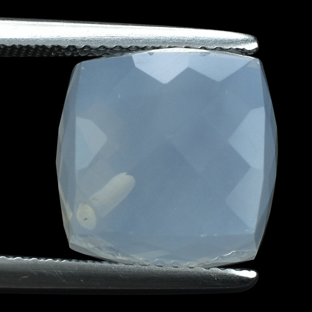 BLUE MOON QUARTZ BRIOLETTE CUBE (AA/CLEAN) (HALF DRILL 1.20MM) 12MM 16.35 Cts.