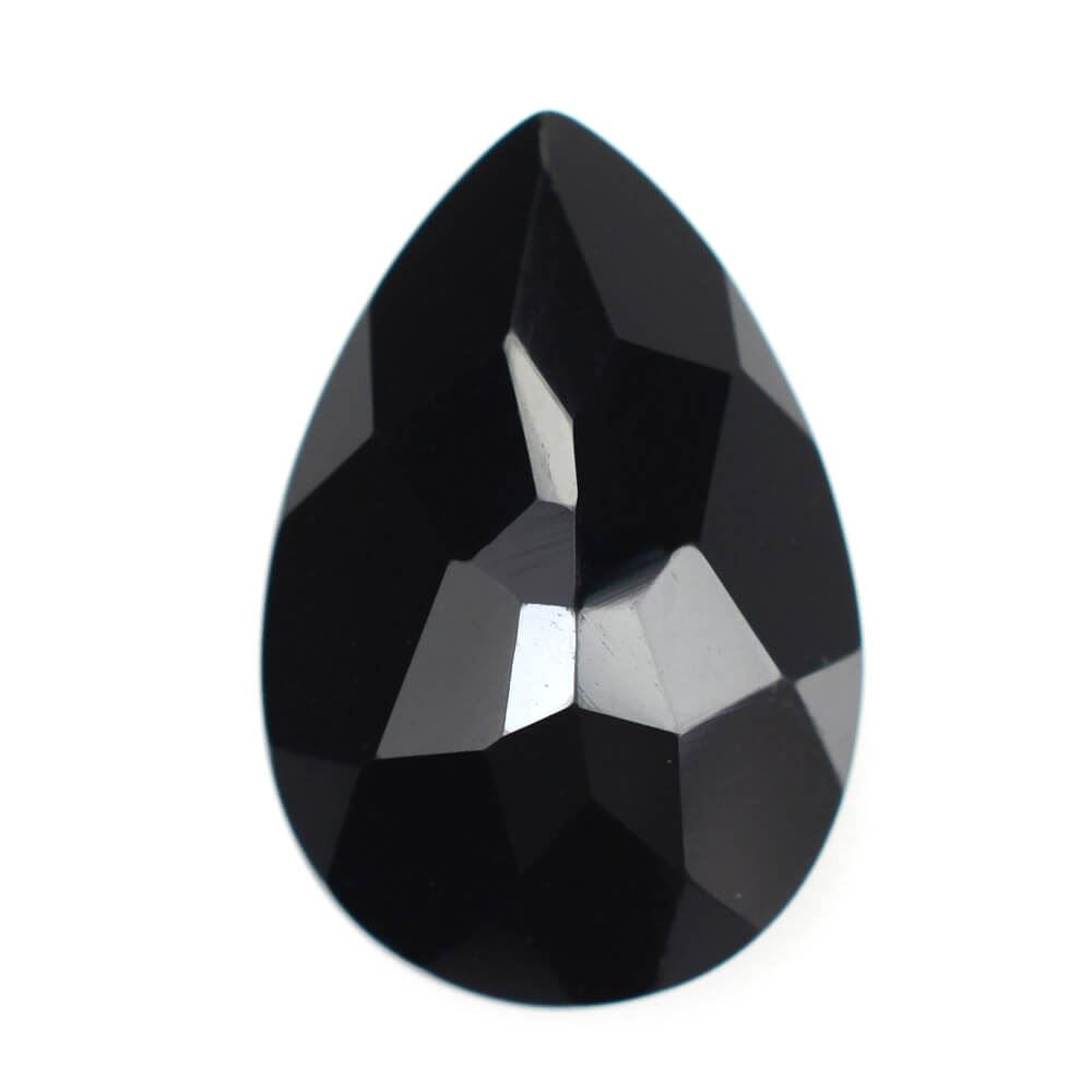 BLACK ONYX CHECKER CUT PEAR 15X10MM 4.94 Cts.