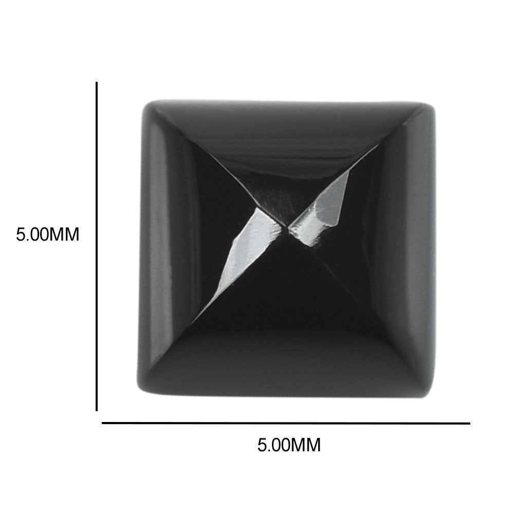 BLACK ONYX PYRAMID SQUARE CAB 5MM 0.75 Cts.