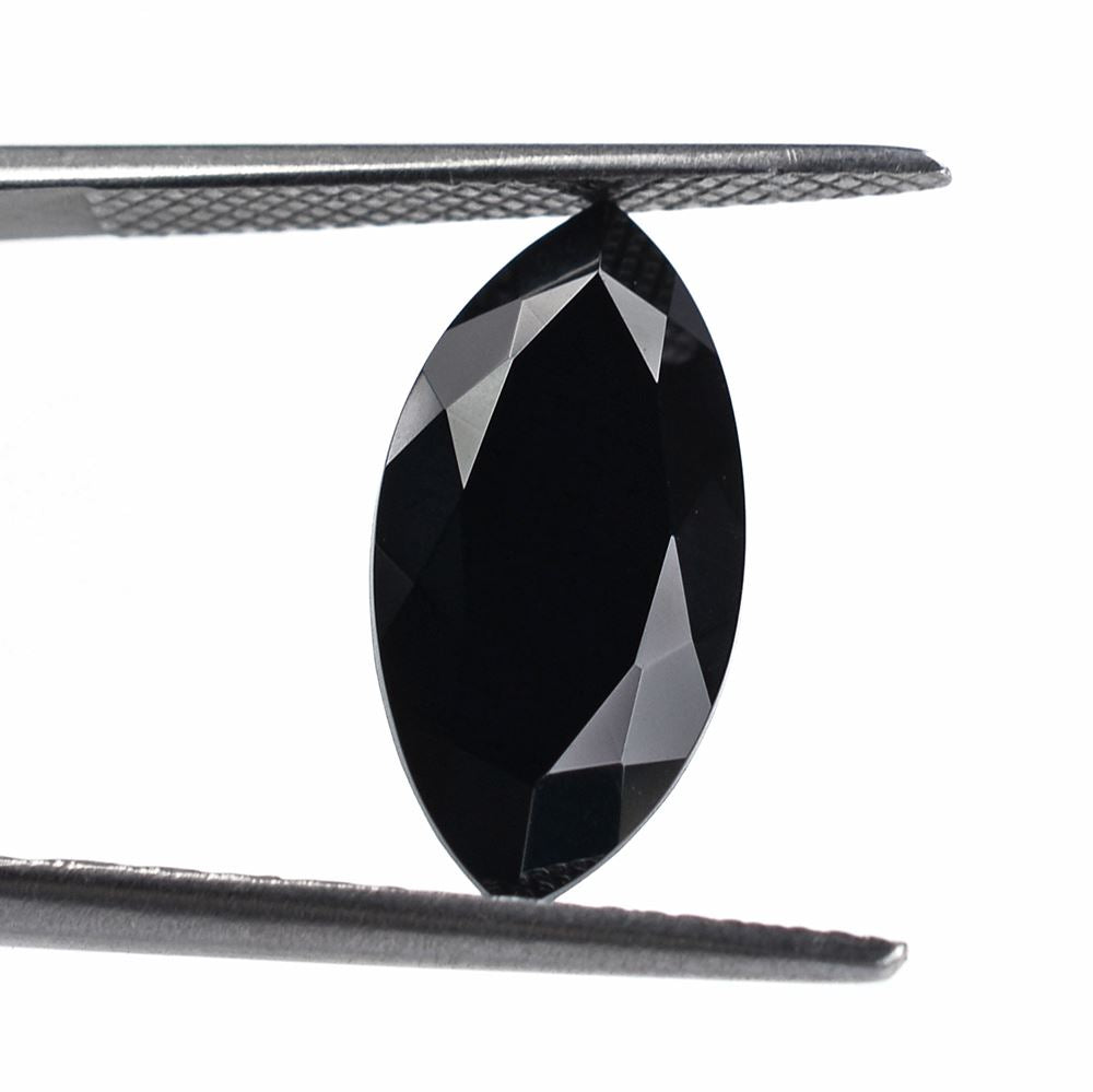 BLACK ONYX CUT MARQUISE 16X8MM 3.81 Cts.