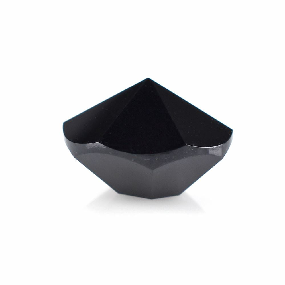 BLACK ONYX SPECIAL CUT ROUND 12MM 5.62 Cts.