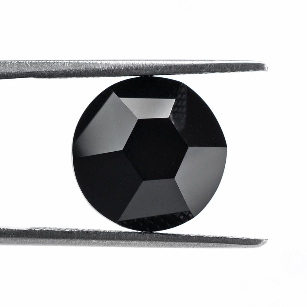 BLACK ONYX SPECIAL CUT ROUND 12MM 5.62 Cts.
