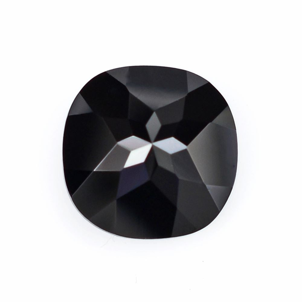 BLACK ONYX CUT CUSHION 10MM 4.80 Cts.