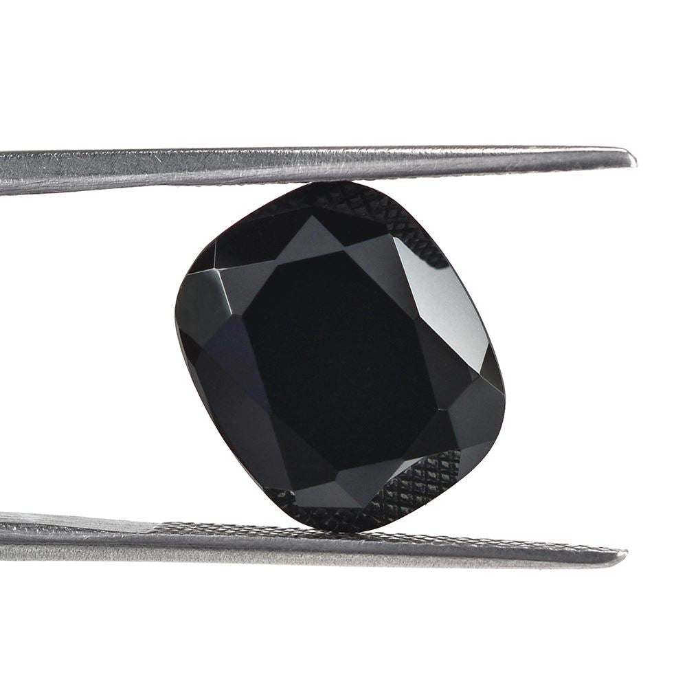 BLACK ONYX CUT CUSHION 13X11MM 8.10 Cts.