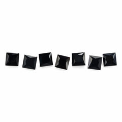 BLACK ONYX PRINCESS CUT SQUARE 4MM 0.31 Cts.