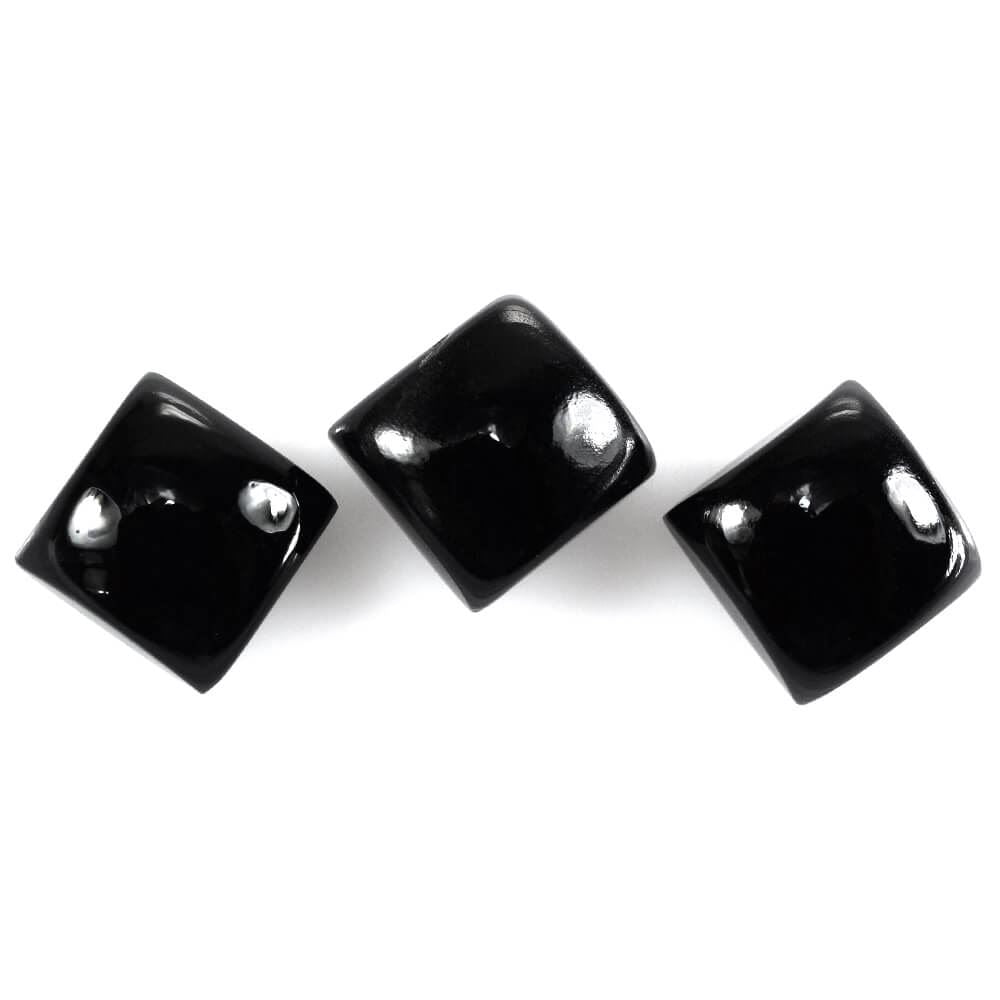 BLACK ONYX SQUARE CAB 7MM 2.12 Cts.