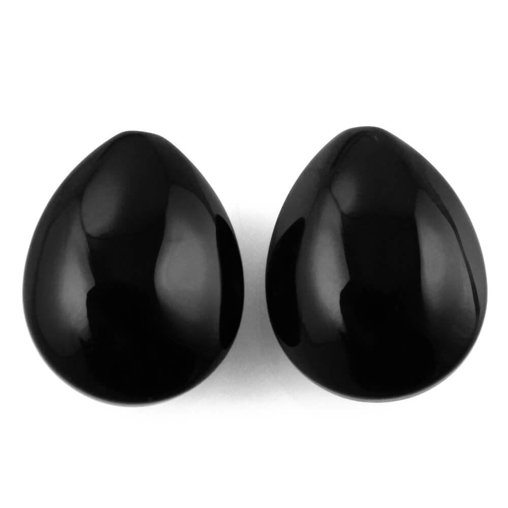 BLACK ONYX LENTIL PEAR (HALF DRILL) 15X12MM 8.92 Cts.