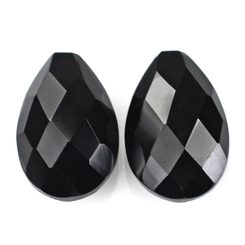 BLACK ONYX BRIOLETTE PEAR (HALF DRILL) 12X8MM 3.00 Cts.