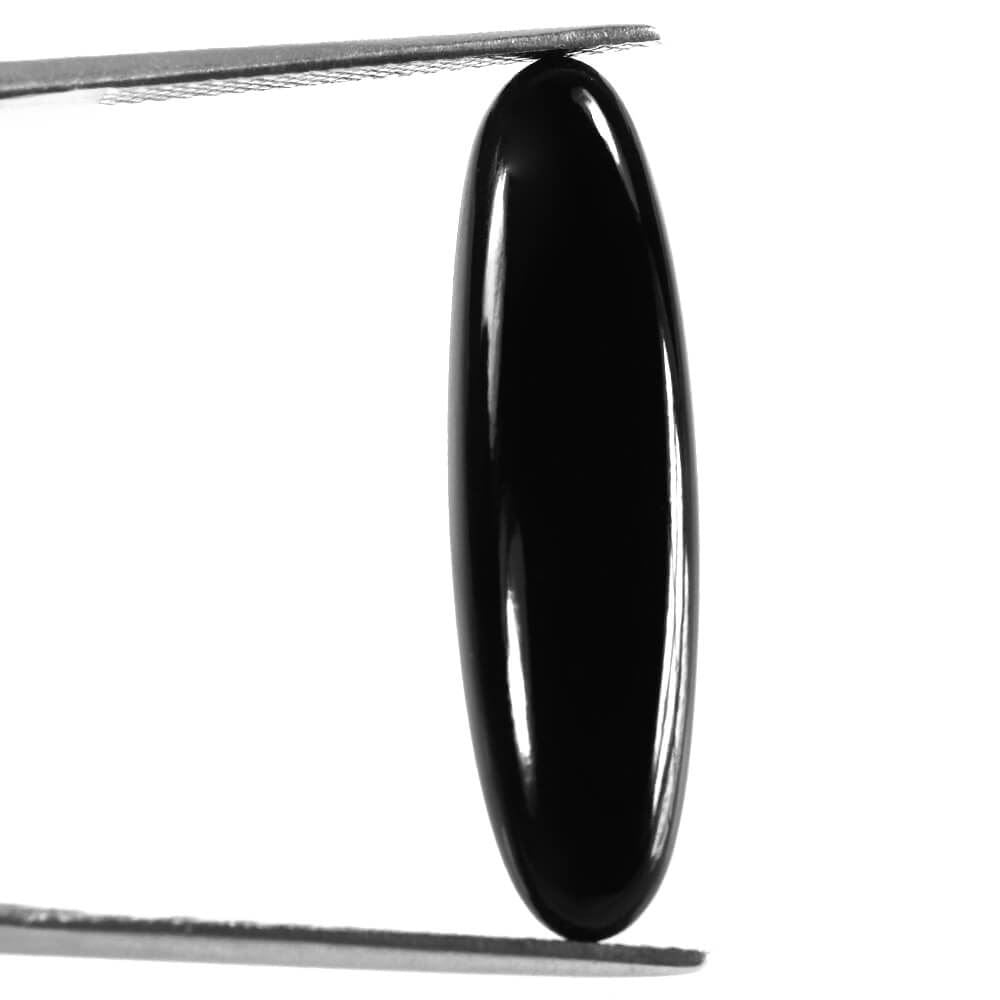 BLACK ONYX OVAL CAB 29X8MM 7.83 Cts.