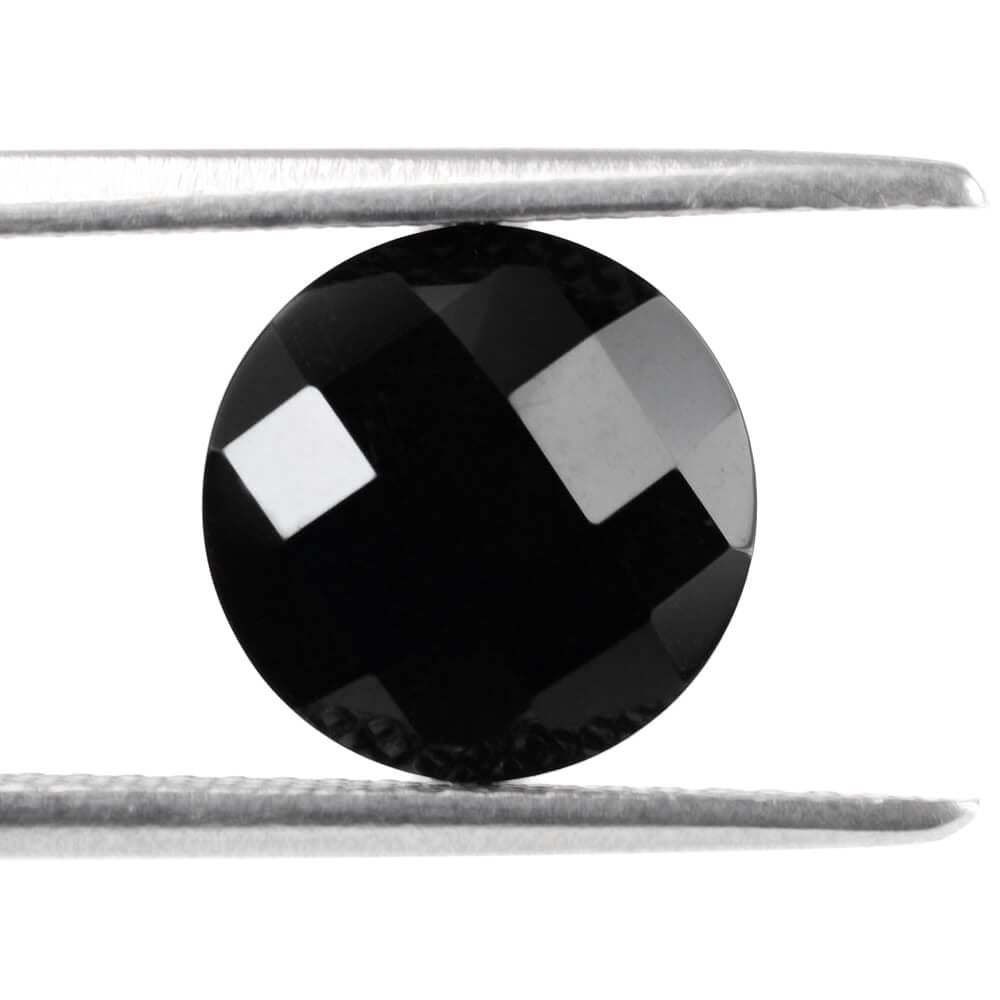 BLACK ONYX CHECKER CUT ROUND 9MM 2.32 Cts.