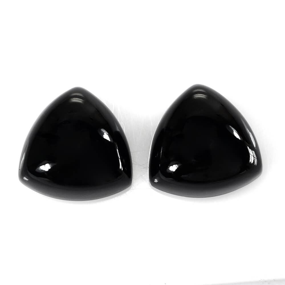 BLACK ONYX TRILLION CAB 14MM 9.88 Cts.