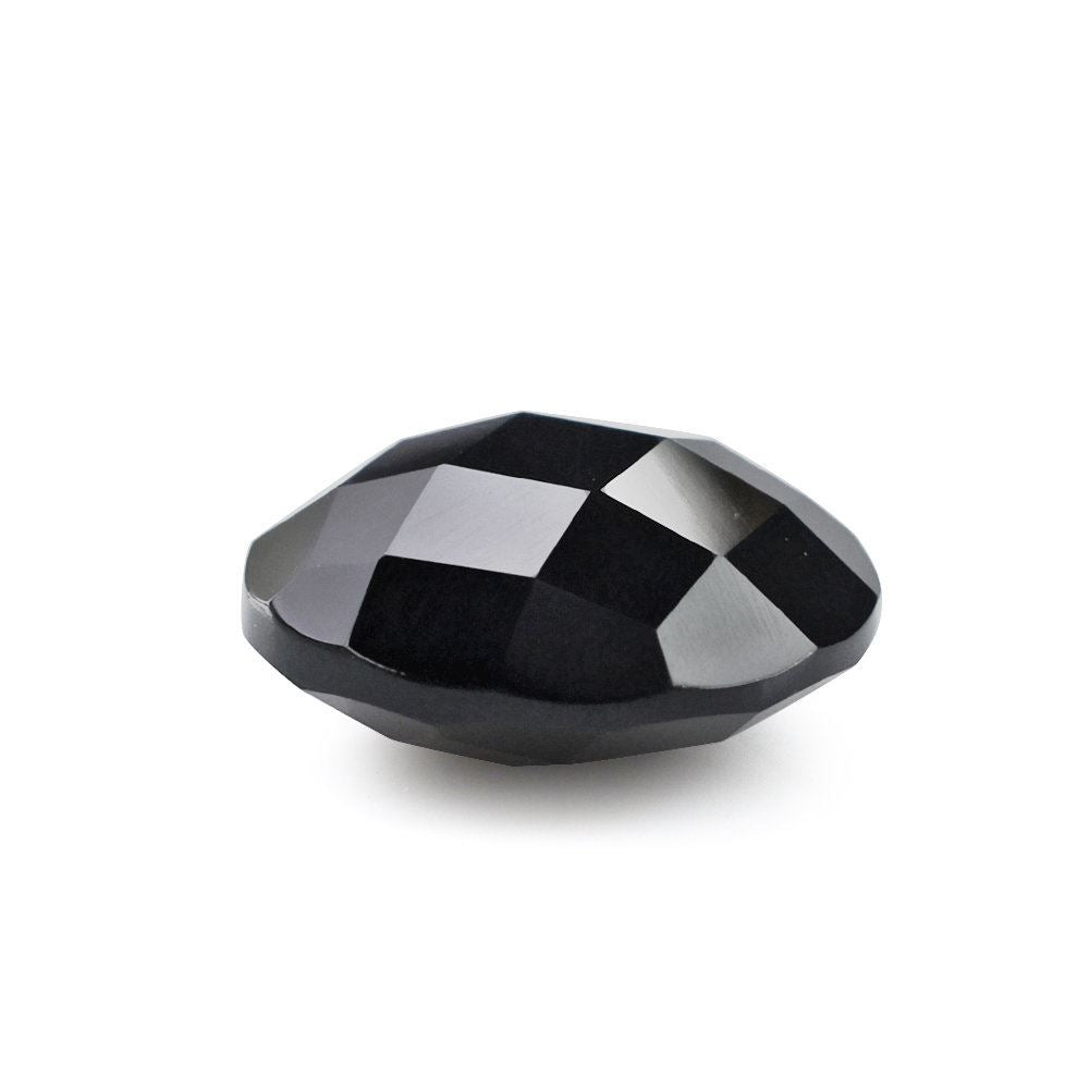 BLACK ONYX CHECKER BRIOLETTE ROUND 10MM 3.07 Cts.