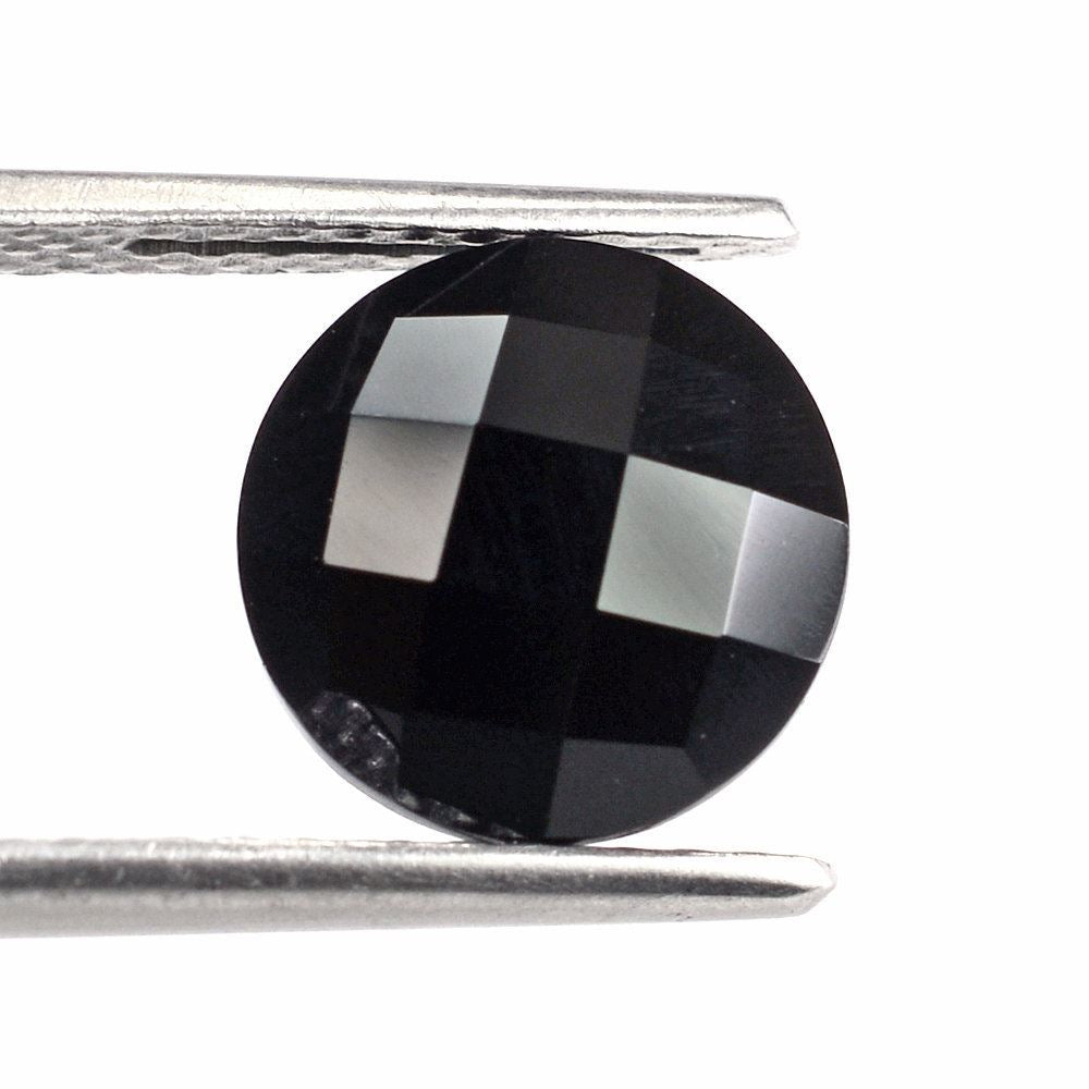 BLACK ONYX CHECKER BRIOLETTE ROUND 10MM 3.07 Cts.