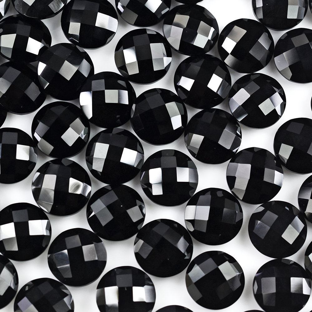 BLACK ONYX CHECKER BRIOLETTE ROUND 10MM 3.07 Cts.
