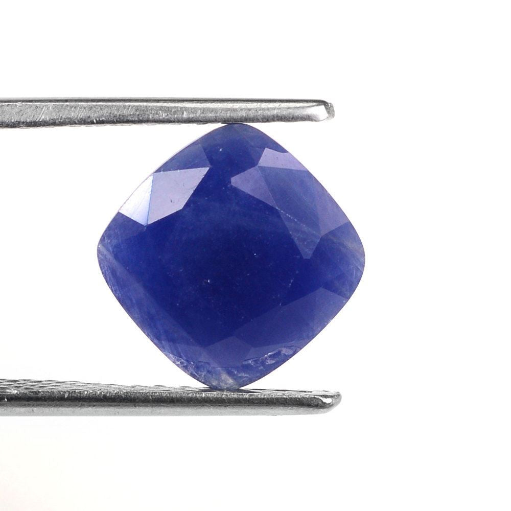 BLUE SAPPHIRE CUT CUSHION 10MM 4.15 Cts.