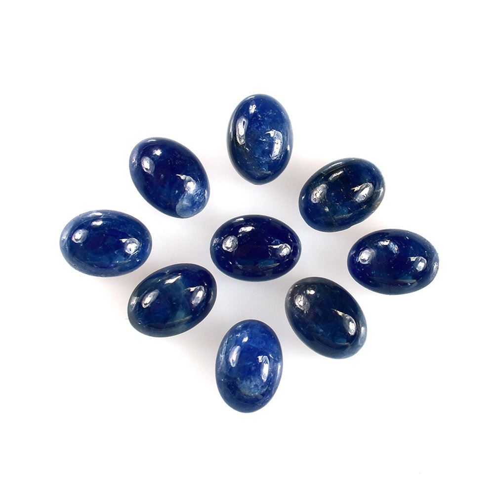 BLUE SAPPHIRE PLAIN OVAL CAB 7X5MM 1.37 Cts.