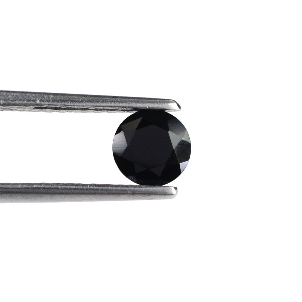 BLACK SPINEL CUT ROUND 6MM 1.02 Cts.