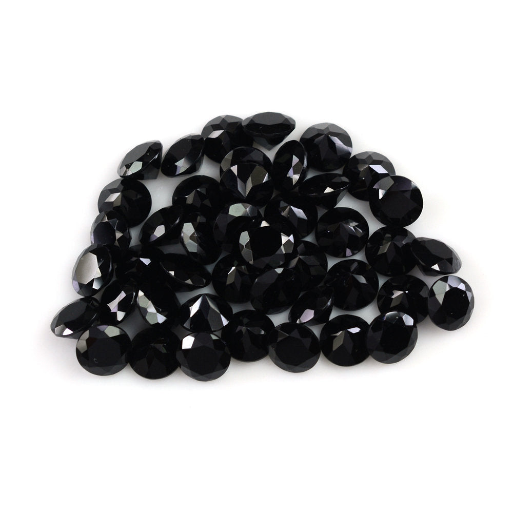 BLACK SPINEL CUT ROUND 6MM 1.02 Cts.