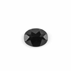 BLACK SPINEL CUT OVAL 5.80X4.50MM 0.85 Cts.