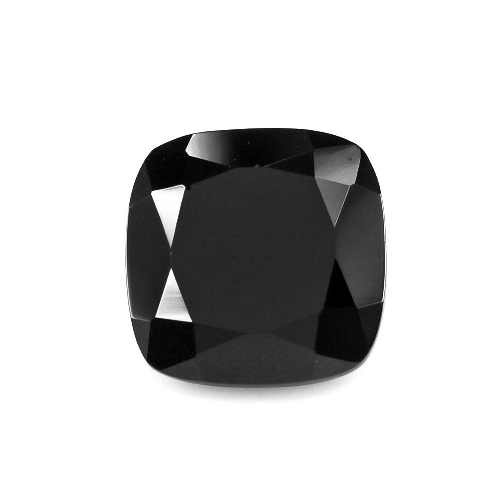 BLACK SPINEL CUT CUSHION 10MM 5.35 Cts.