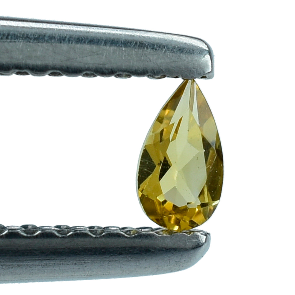 YELLOW CITRINE CUT PEAR 4X2.30MM 0.09 Cts.