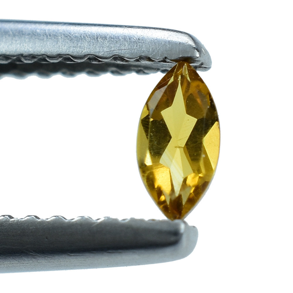 GOLDEN CITRINE (TOP) CUT MARQUISE 5X2.50MM 0.13 Cts.