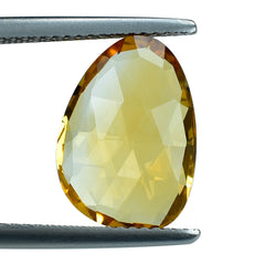 CITRINE ROSE CUT BRIOLETTE IRREGULAR PEARISH (GOLDEN)  (TOP) 14X10MM 4.50 Cts.