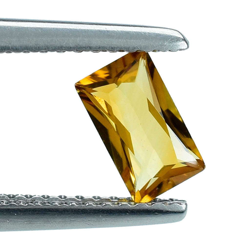 CITRINE PRINCESS CUT BAGUETTES 7X4MM 0.60 Cts.