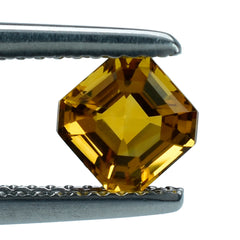 GOLDEN CITRINE (TOP) ASSCHER CUT SQUARE - OCTAGON 5.50MM 0.90 Cts.