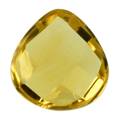 GOLDEN CITRINE CHECKER PEAR CAB 6.50X6MM 0.50 Cts.