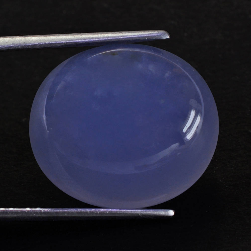 AFRICAN BLUE CHALCEDONY PLAIN OVAL CAB 19.50X17MM 19.93 Cts.