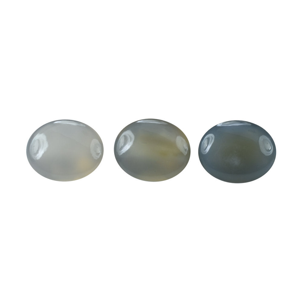 DYED BLUE CHALCEDONY BUFFTOP OVAL (LIGHT/SI)  11X9MM 3.01 Cts.