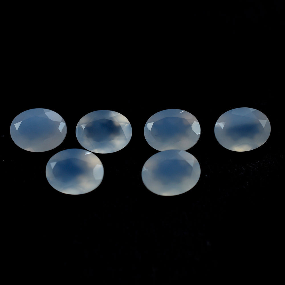 NATURAL CHALCEDONY CUT OVAL 9X7MM 1.71 Cts.