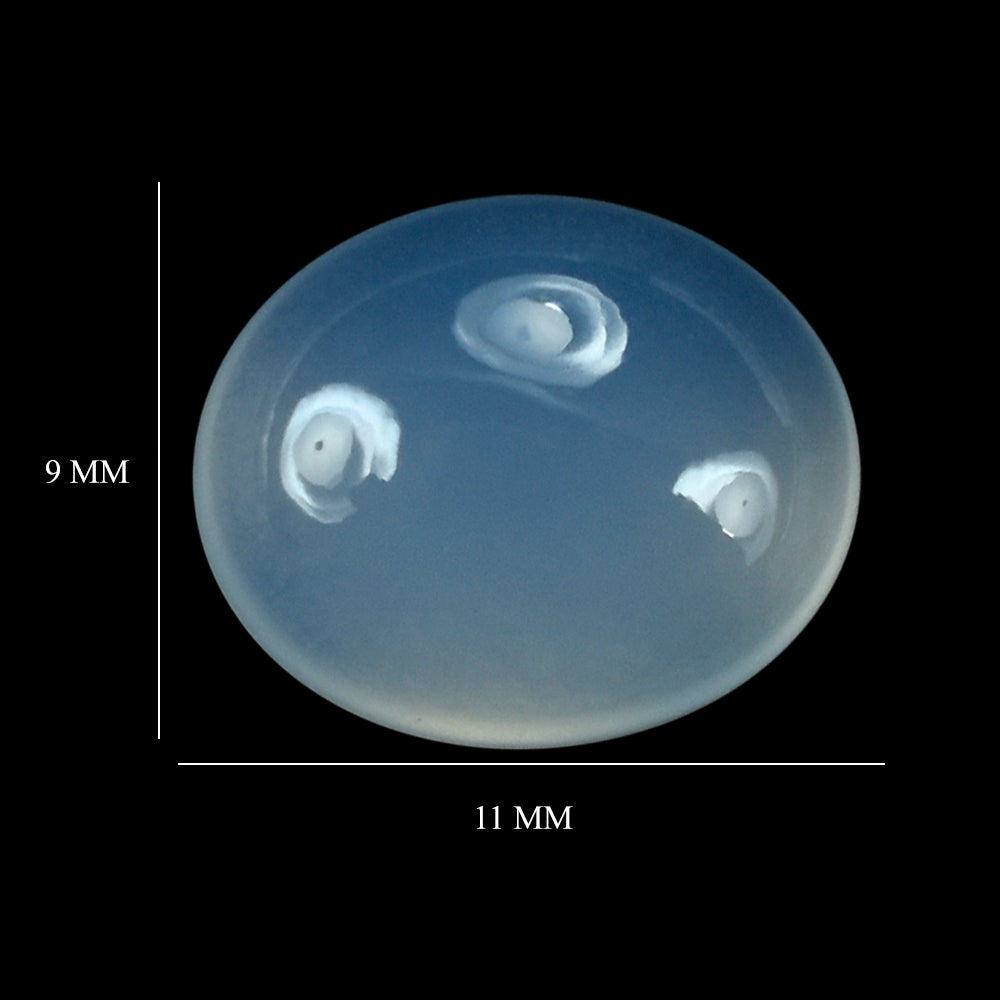 NATURAL CHALCEDONY OVAL CAB 11X9MM 3.41 Cts.