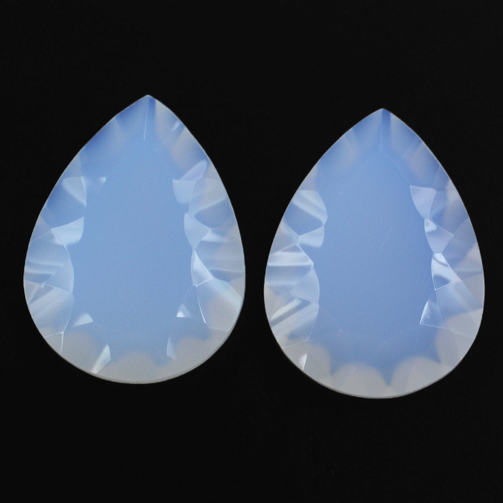 NATURAL CHALCEDONY CONCAVE PEAR (DES#145) 16X12MM 4.56 Cts.