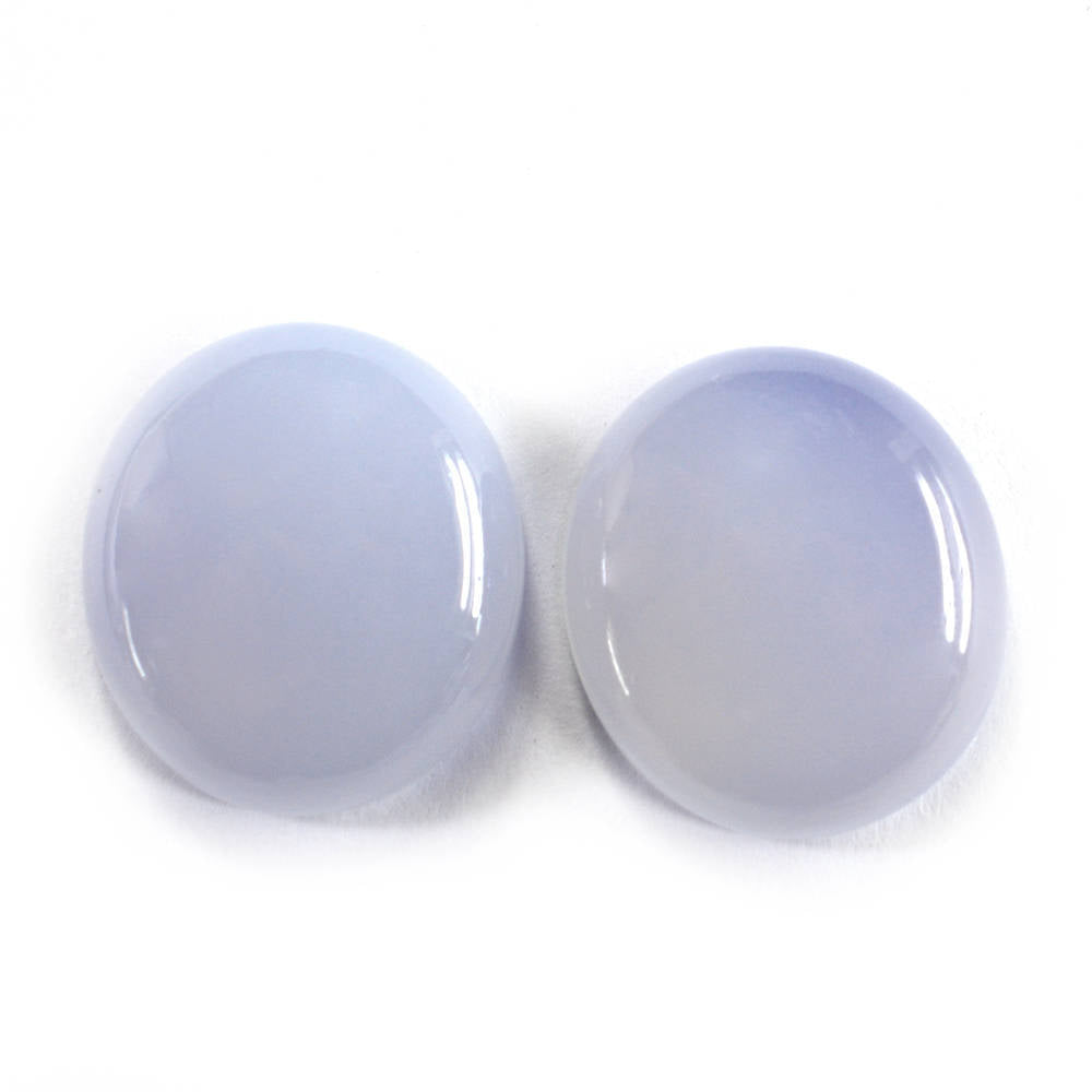 NATURAL CHALCEDONY PLAIN OVAL CAB 18X16MM 12.08 Cts.