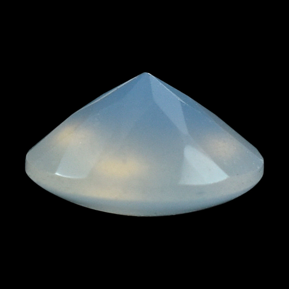 NATURAL CHALCEDONY BUFFTOP ROUND 6.70MM 0.88 Cts.
