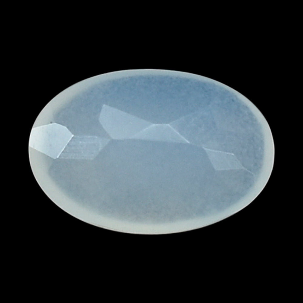 NATURAL CHALCEDONY BUFF TOP OVAL 6X4 MM 0.42 Cts.
