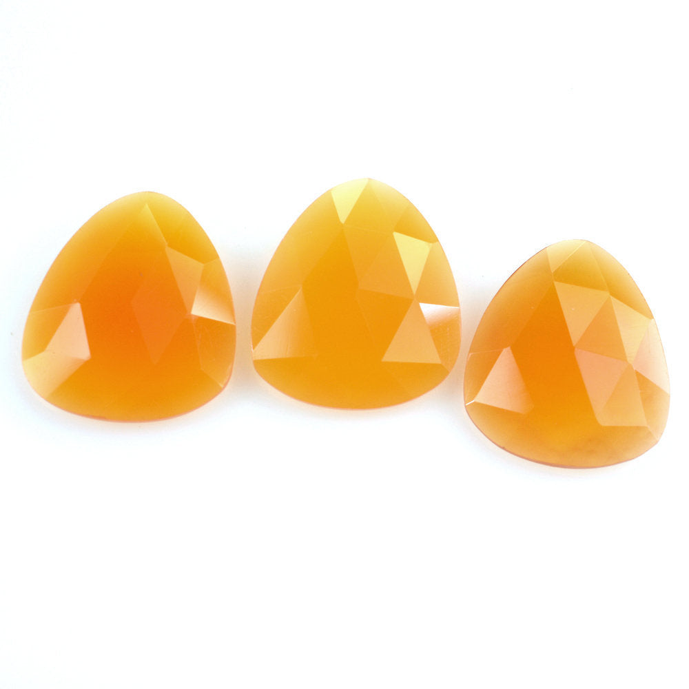 PAPAYA CHALCEDONY ROSE CUT BRIOLETTE PEARISH 18X16MM 7.03 Cts.