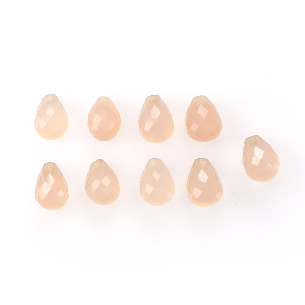 DYED PINK CHALCEDONY FACETED DROPS (HALF DRILL 0.70MM) 7X5MM 1.25 Cts.