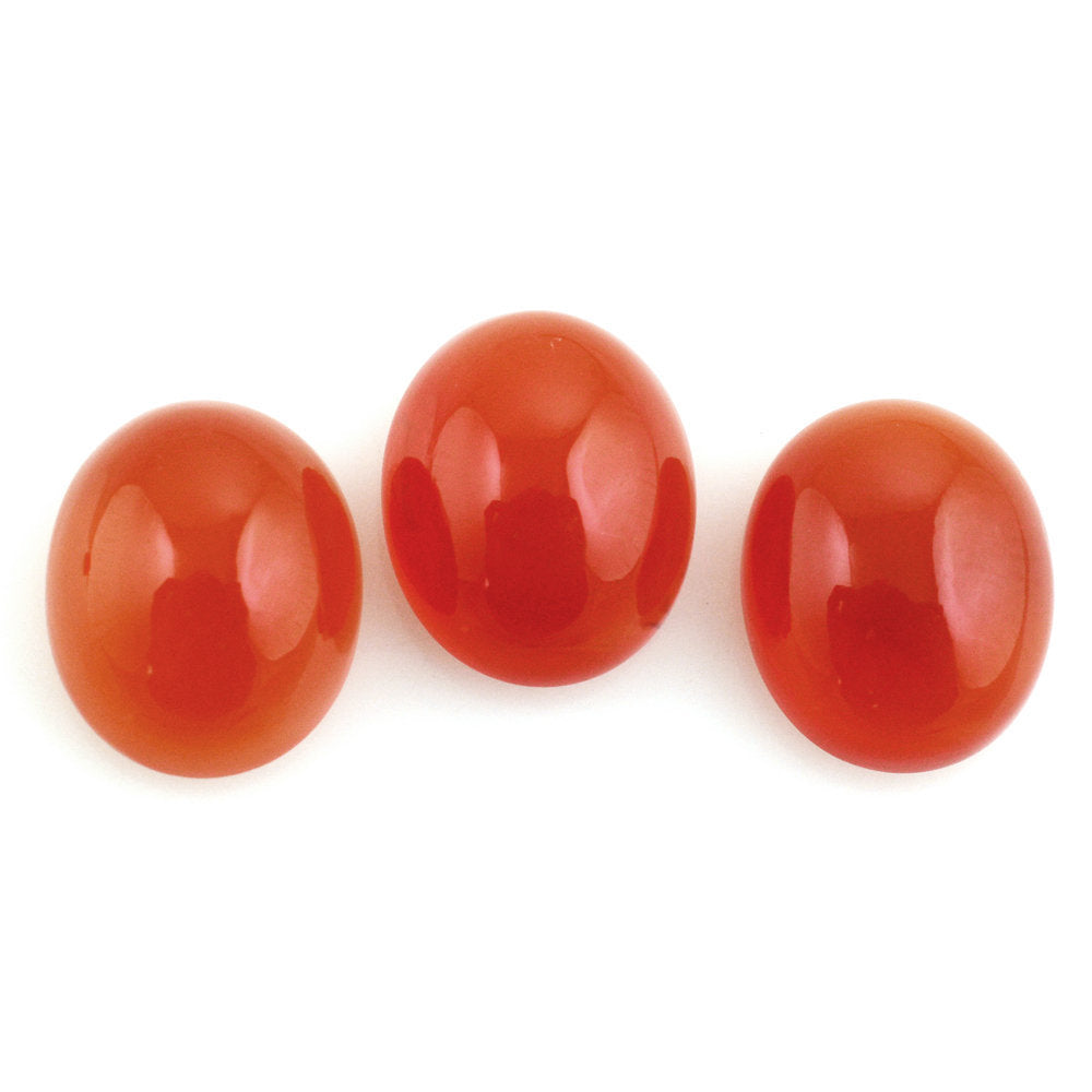 CARNELIAN OVAL CAB 11X9MM 3.78 Cts.